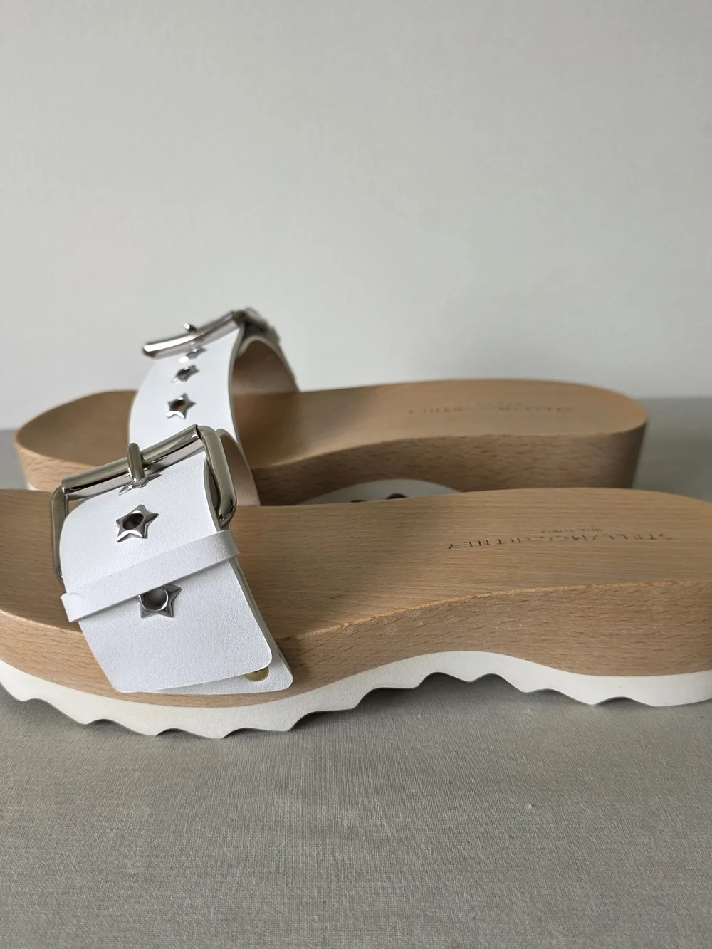 Stella McCartney Elyse Alter Sporty Mat White Platform Slides EU 37 Italy
